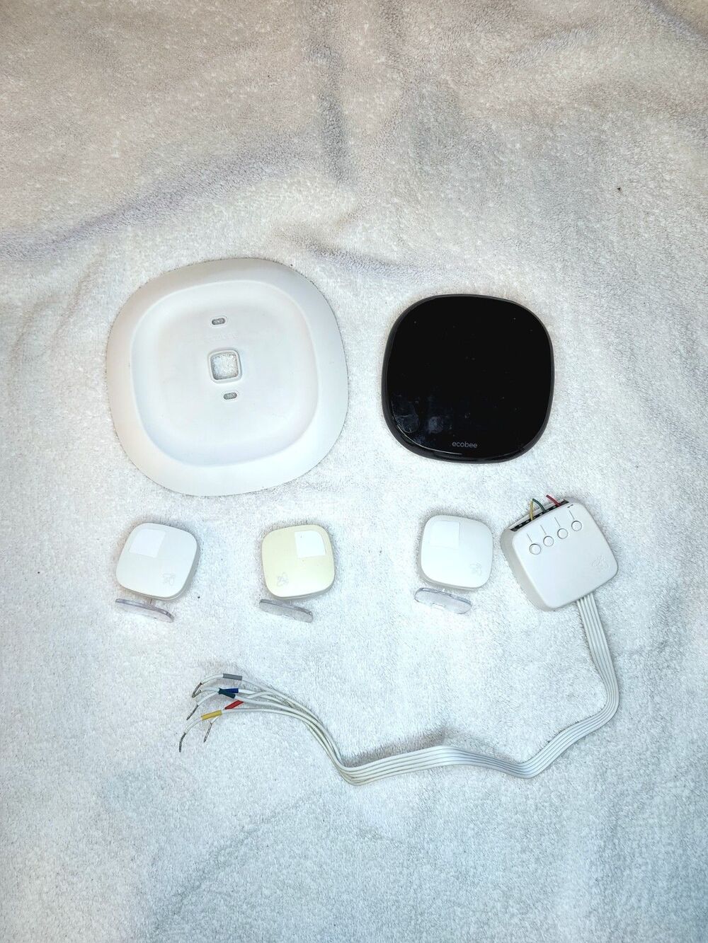 Ecobee 4 Smart Programmable Thermostat + 3 Room Sensor Included